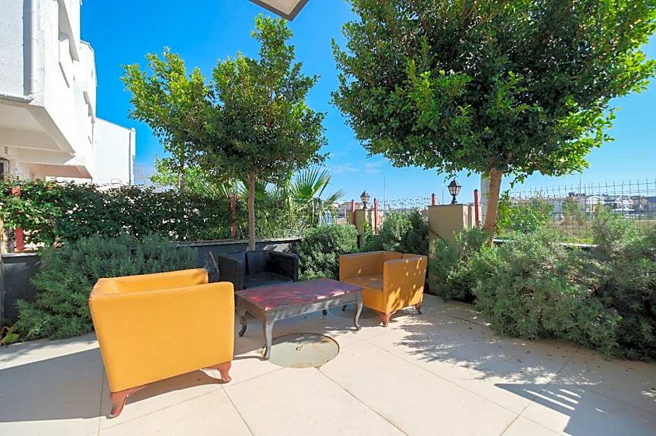 Avullar Palace Hotel