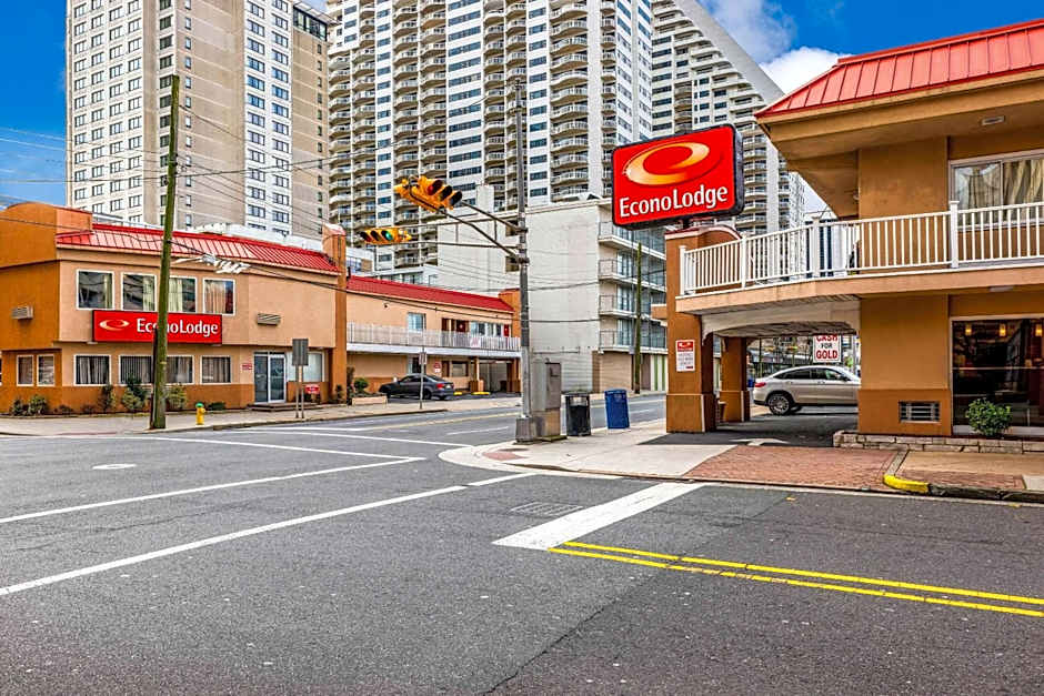 Econo Lodge Beach And Boardwalk