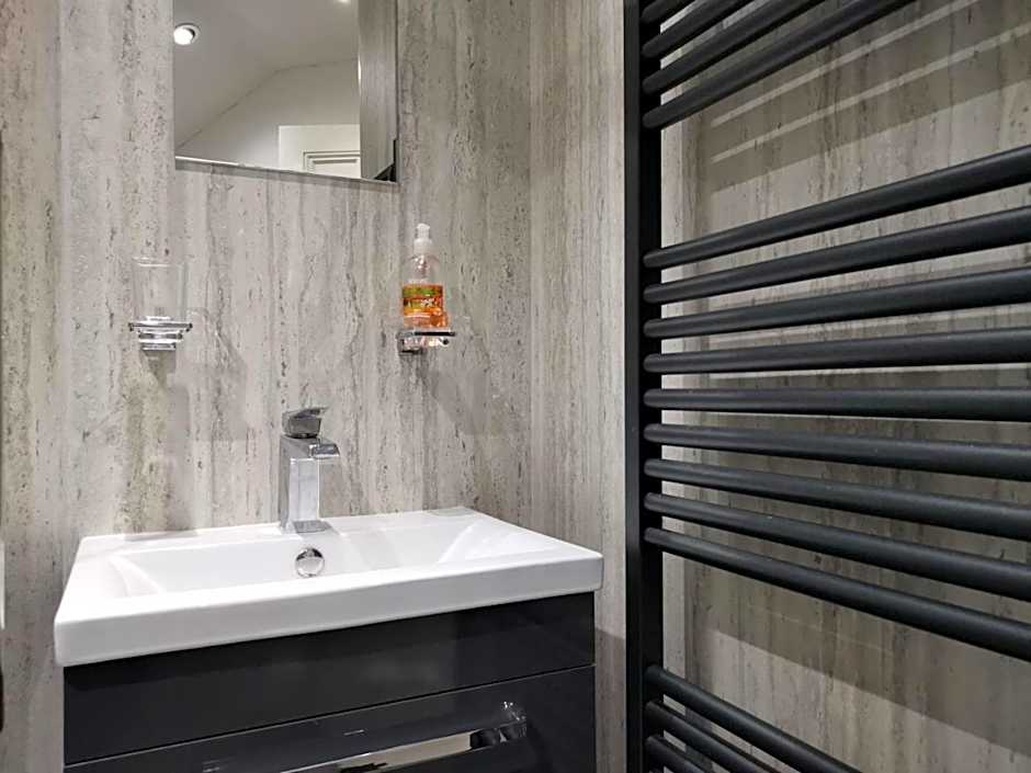 Brooklands Guest House