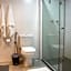 Amenit Hotel