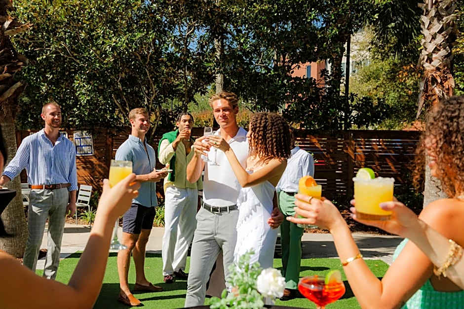 Hotel Indigo Mount Pleasant By IHG