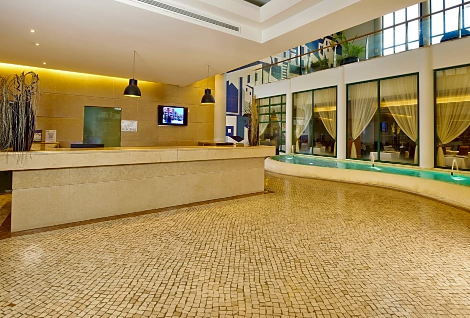 Cheerfulway Balaia Plaza