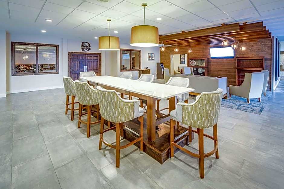 DoubleTree by Hilton Huntington, WV