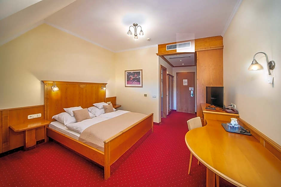 Wellness Hotel Kager Harkány