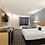 Red Lion Inn & Suites Gretna - Omaha SW