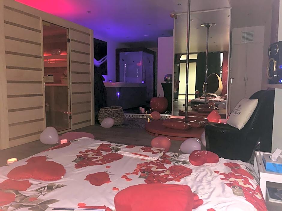SPABYELLEETLUI spa rouge ou bleu
