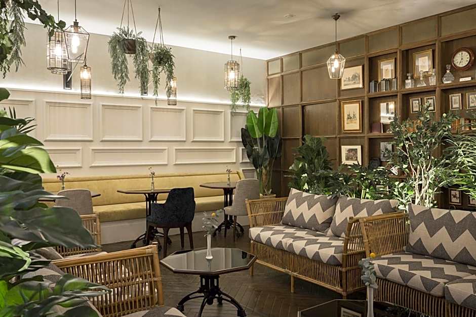 ICON Wipton by Petit Palace