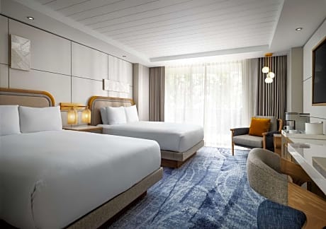 Deluxe Queen Room with Two Queen Beds - Hearing Accessible