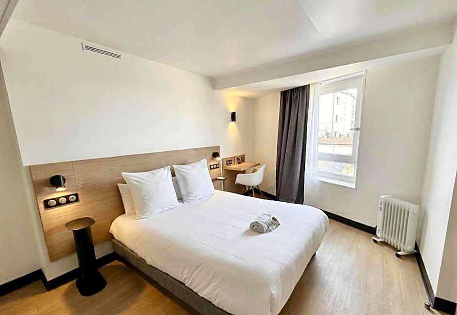 B&B HOTEL Orléans Centre Foch