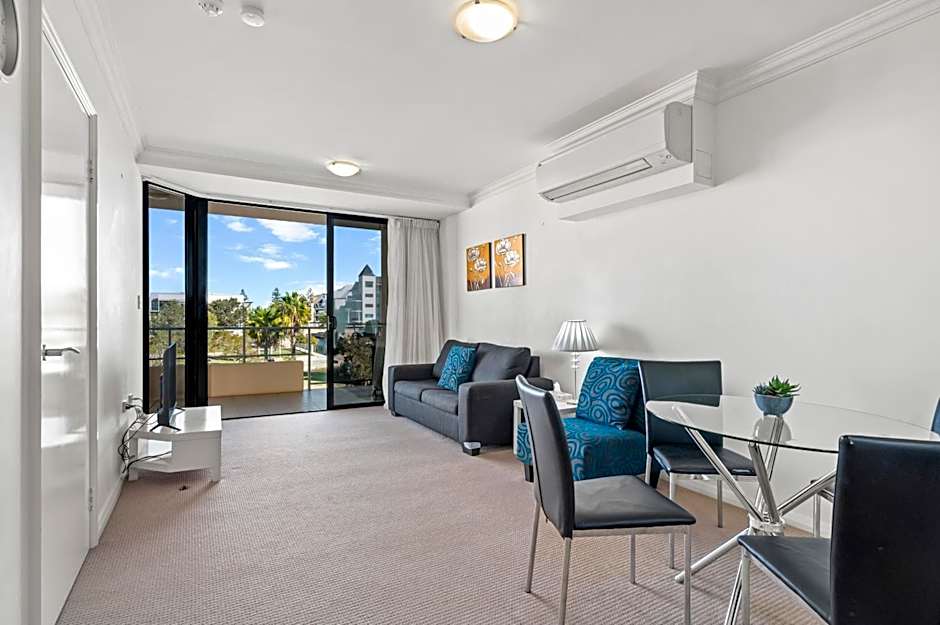 Dolphin Quay Apartments