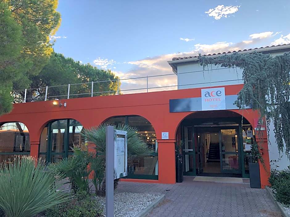 ACE Hotel Travel Fabregues - A9 Montpellier Sud
