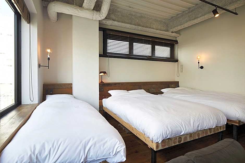 mizuka Imaizumi 1 - unmanned hotel -