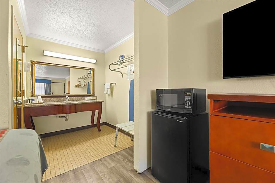 Americas Best Value Inn And Suites Aberdeen