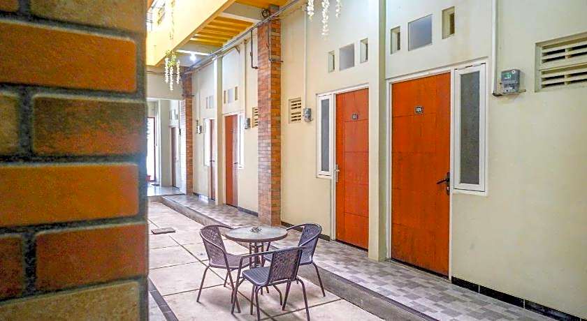 OYO 3170 Songo Residence