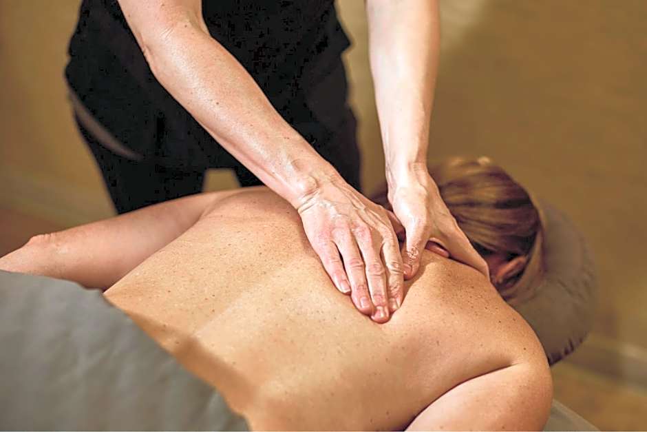 Renaissance by Marriott ClubSport Aliso Viejo Laguna Beach Hotel