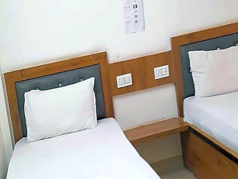 FabExpress Gulmohar Grande