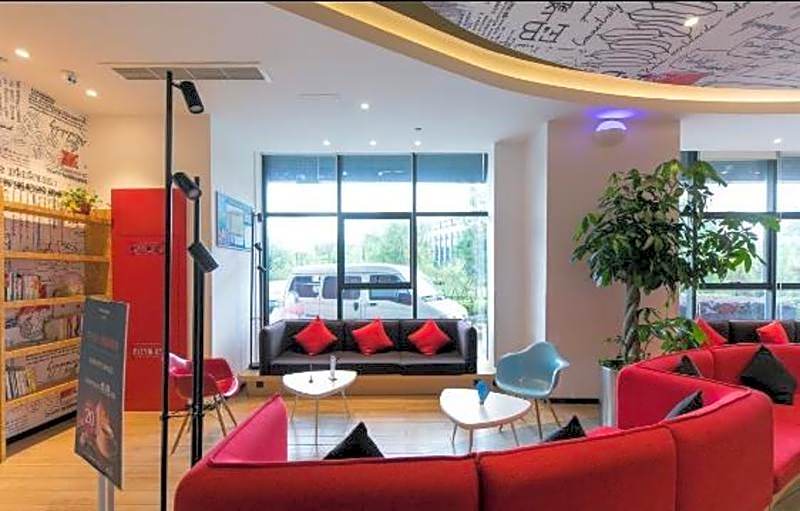 ibis Wenzhou University Hotel
