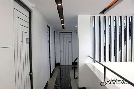 Bay View Inn