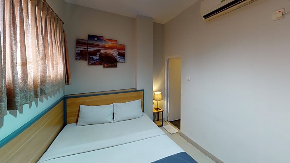 Ghurfati Hotel Mangga Besar