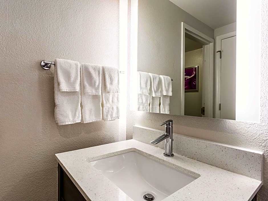 La Quinta Inn & Suites by Wyndham Columbia Jessup