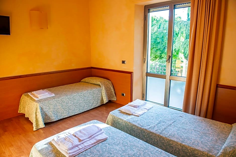 Hotel Ostello Settecolli Sport