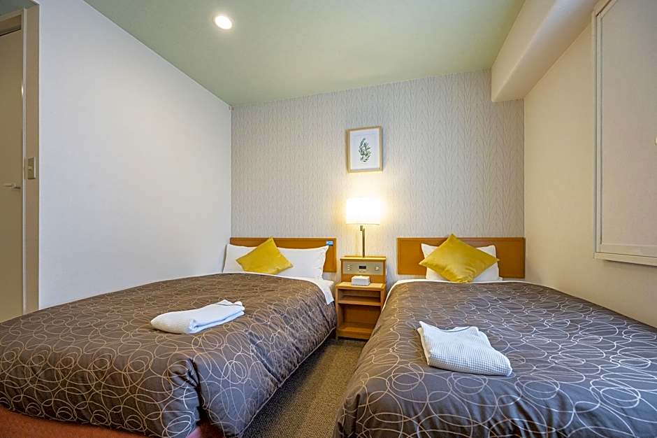Nishitetsu Inn Tenjin
