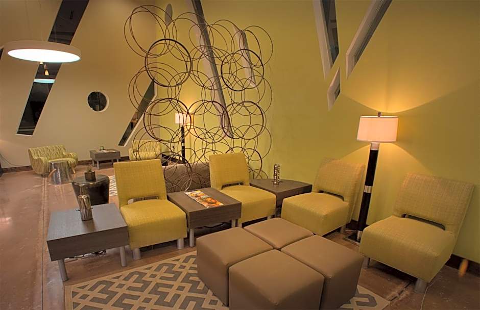 Malana Hotels & Suites