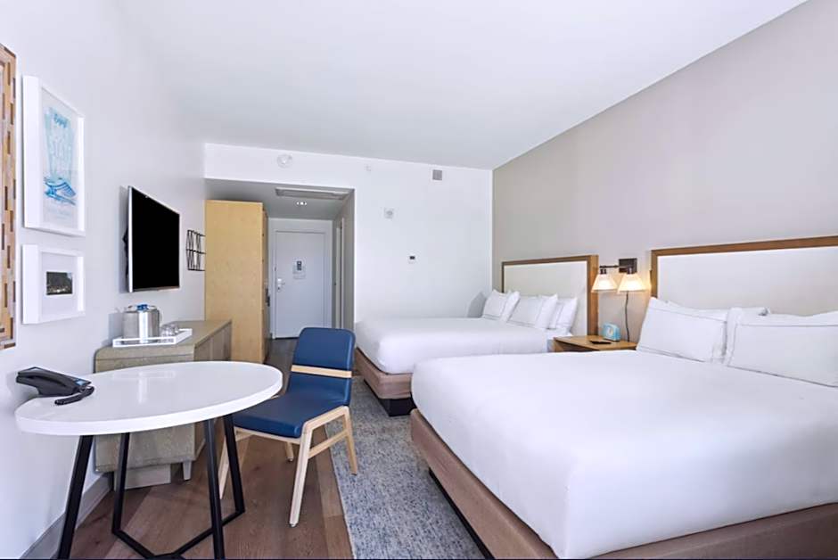 Photo 1 of 2 of 2 Queen Beds, Hearing Accessible, Gulf front, Balcony