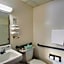 Travelodge by Wyndham Niagara Falls