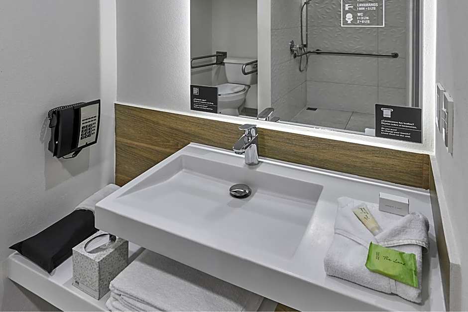 City Express Plus by Marriott Tijuana