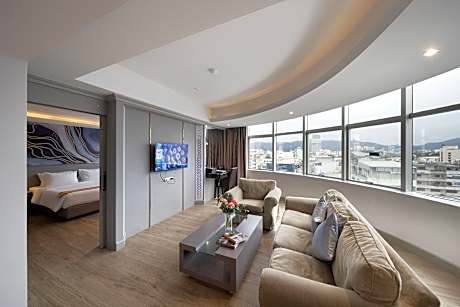 Junior Suite - 2 Pax