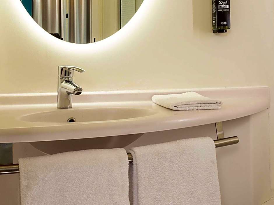 ibis Marseille Centre Euromed