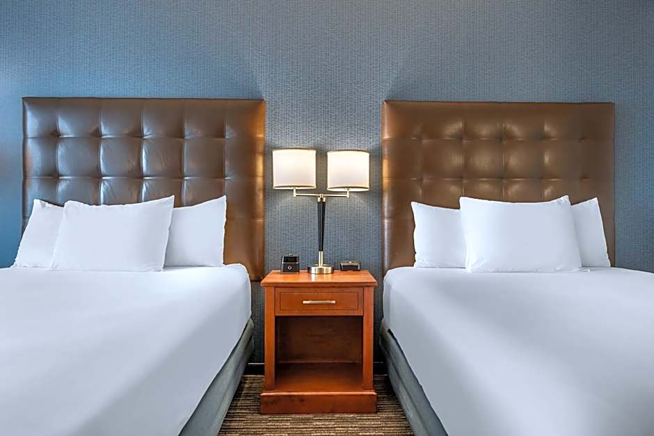 Drury Plaza Hotel Columbia East