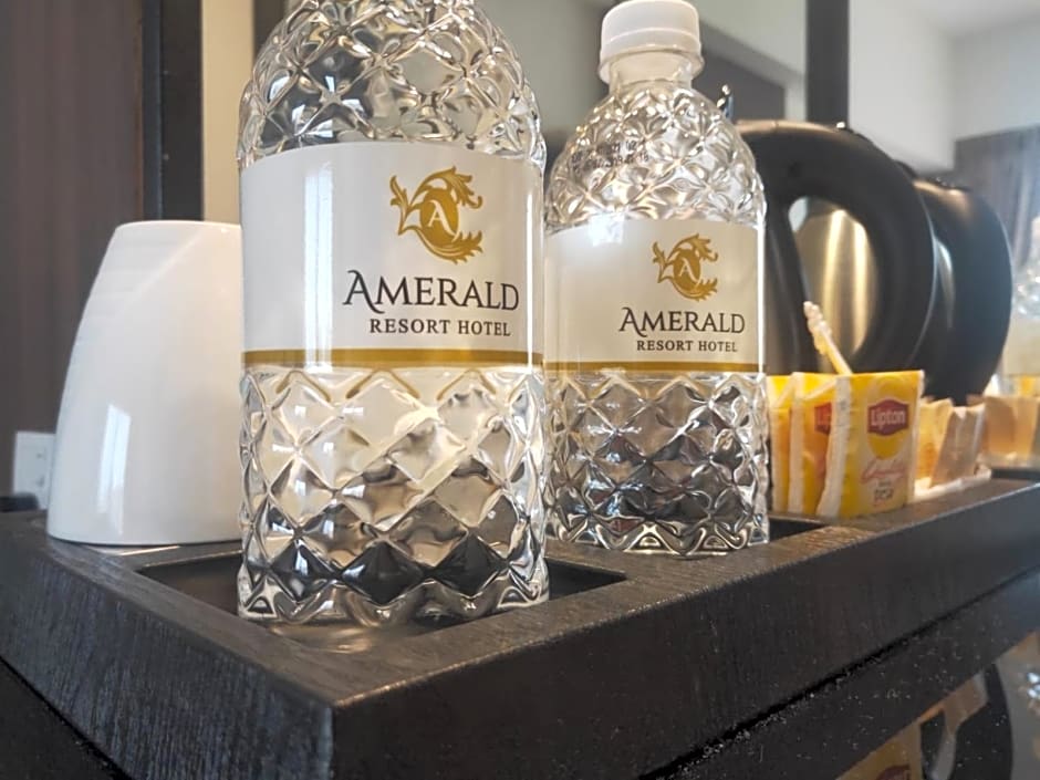 Amerald Resort Hotel
