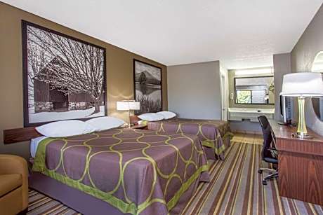 Double Room with Two Double Beds - Smoking