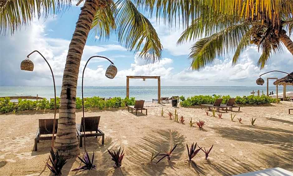 SOFIA SEA VIEW - Beach Boutique Hotel by Sofia Collection