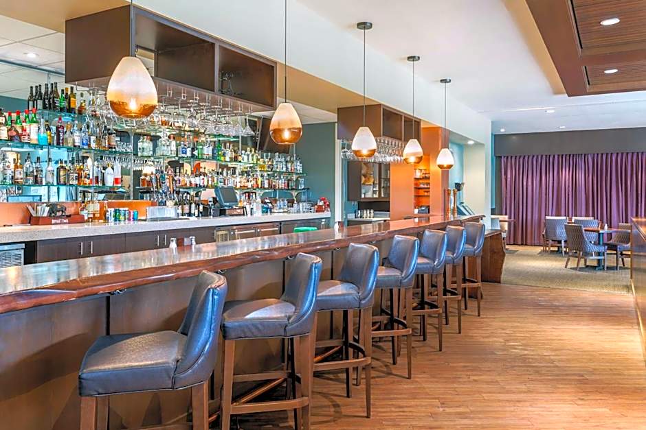 Best Western Premier Boulder Falls Inn