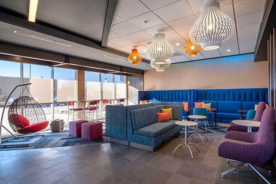 Tru By Hilton Naperville Chicago