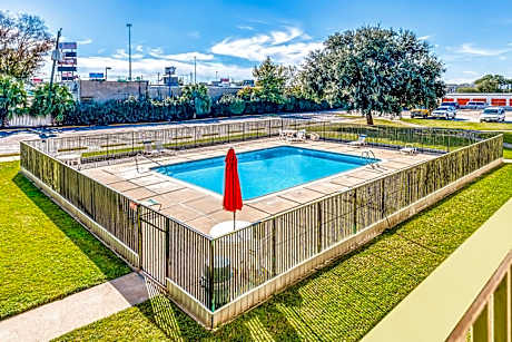 OYO Hotel Houston Southwest I-69