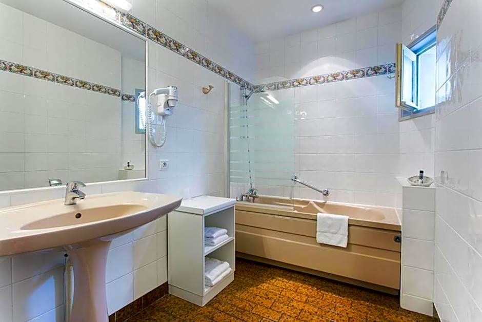 Le Charollais Motel Contact-Hôtel