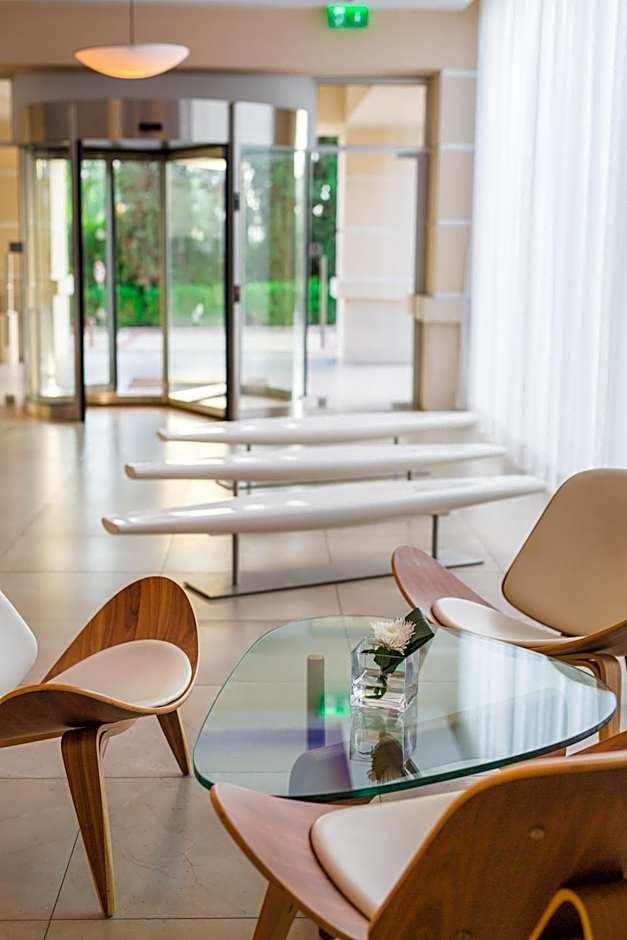 Napa Plaza Hotel (Adults Only)