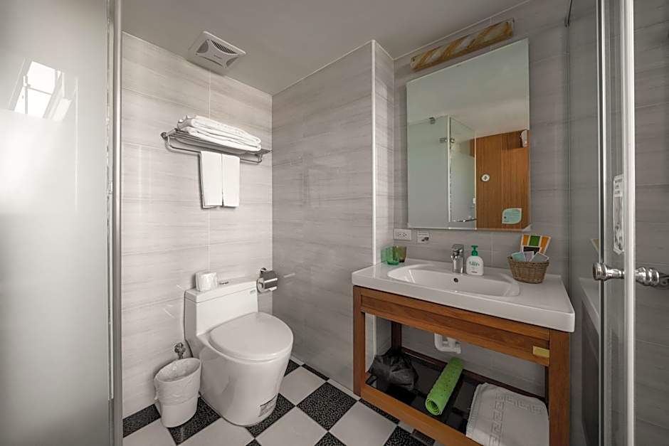 Anping Kensington Hotel