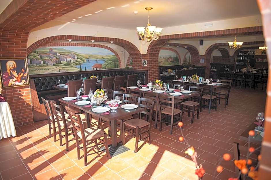 West Plaza Residence