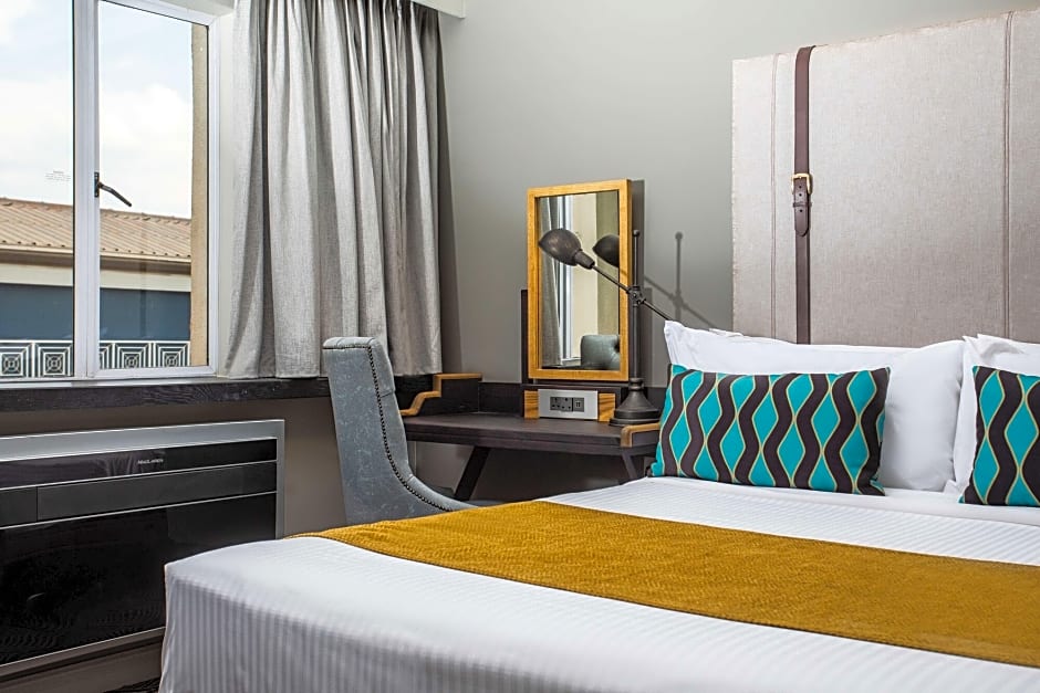 Southern Sun Ridgeway