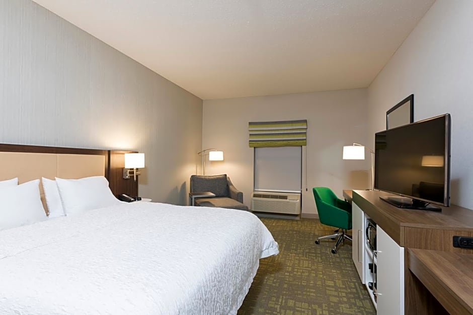 Hampton Inn & Suites East Lansing