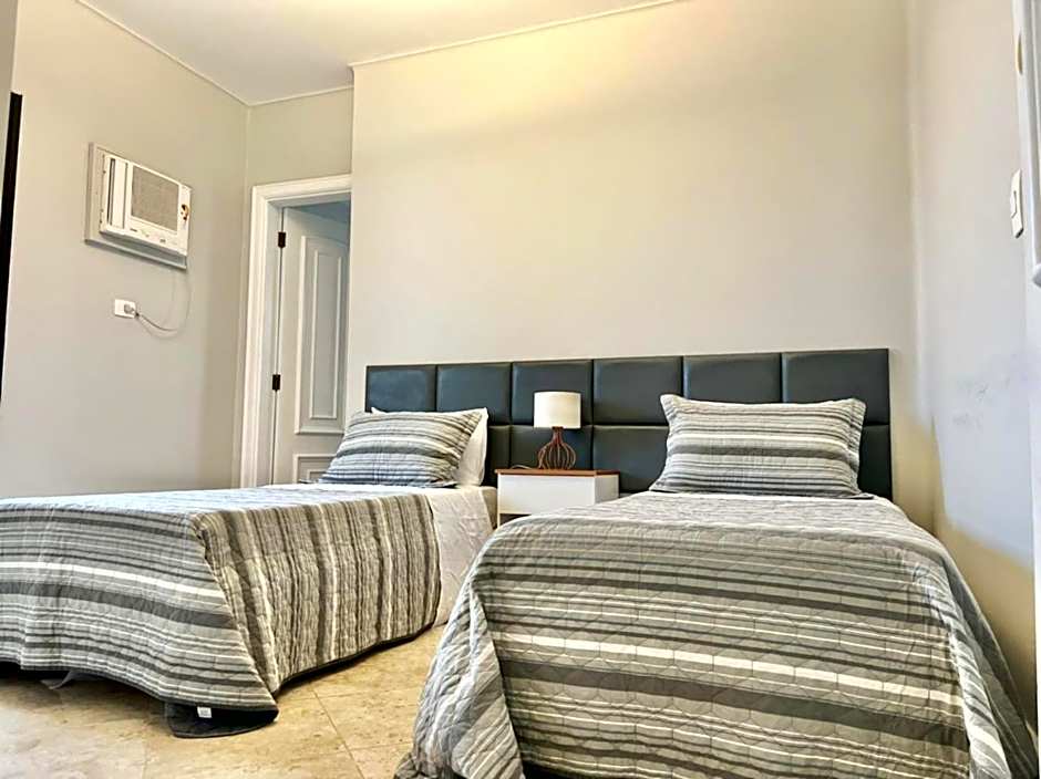 Triplex a 300 metros do mar - Guarujá Enseada - Prime Lok