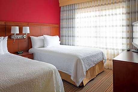One-Bedroom Suite with Two Double Beds and Sofa Bed
