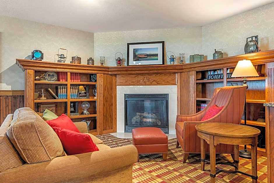 Comfort Inn Warrensburg Station