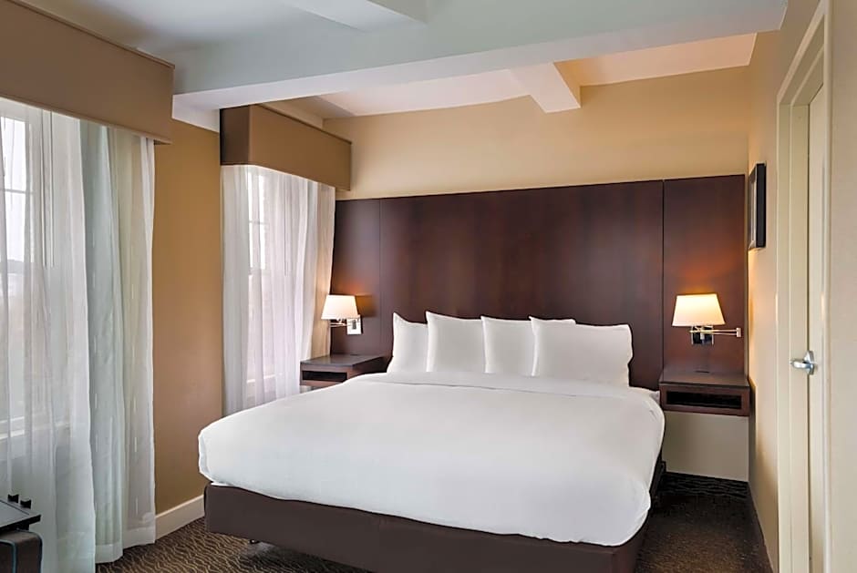 Best Western Syracuse Downtown Hotel and Suites