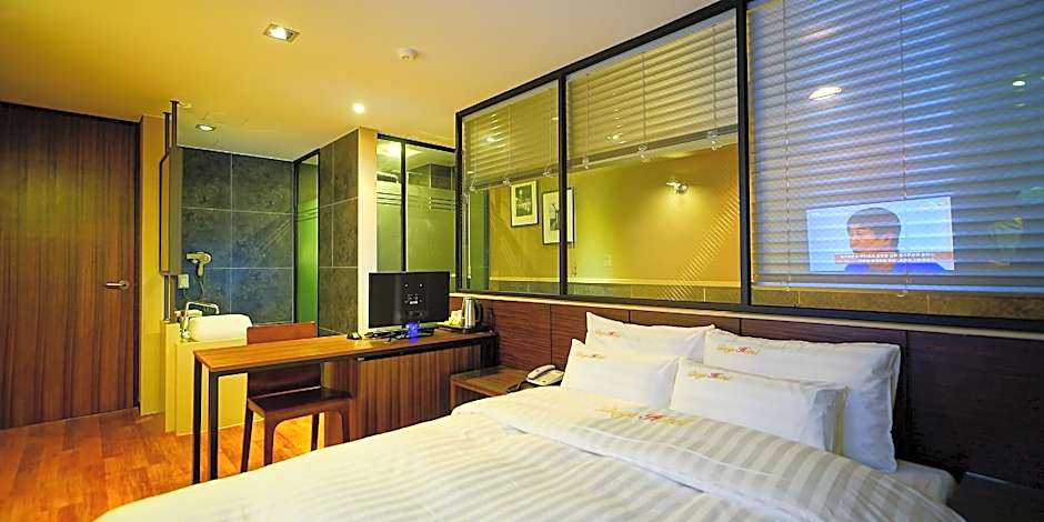 Jays Hotel